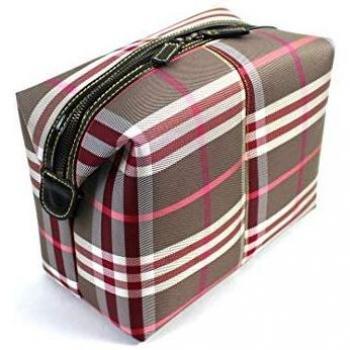 Extragroße Kulturtasche Very British SMART Pack XL. 43 cm breit und 25cm hoch. In diesem Kulturbeutel Finden alle Ihre Beautyartikel Platz.