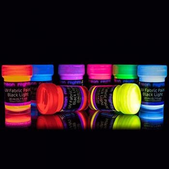 Fluoreszierende Stoffmalfarbe | 8 Schwarzlicht Textilfarben | Neon Leuchtfarbe im Set für knalligen Leuchteffekt | 8 x 20 ml UV Farben | Ideal zum T-Shirt bemalen