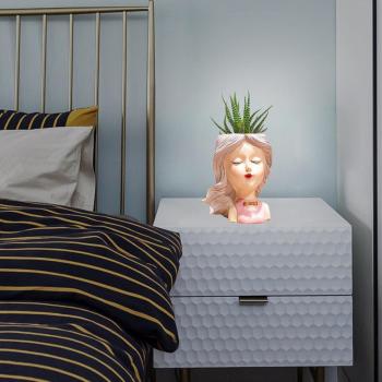 Statue de Fille en Résine avec Pots Succulents et Mini Cactus pour Bureau et Jardin